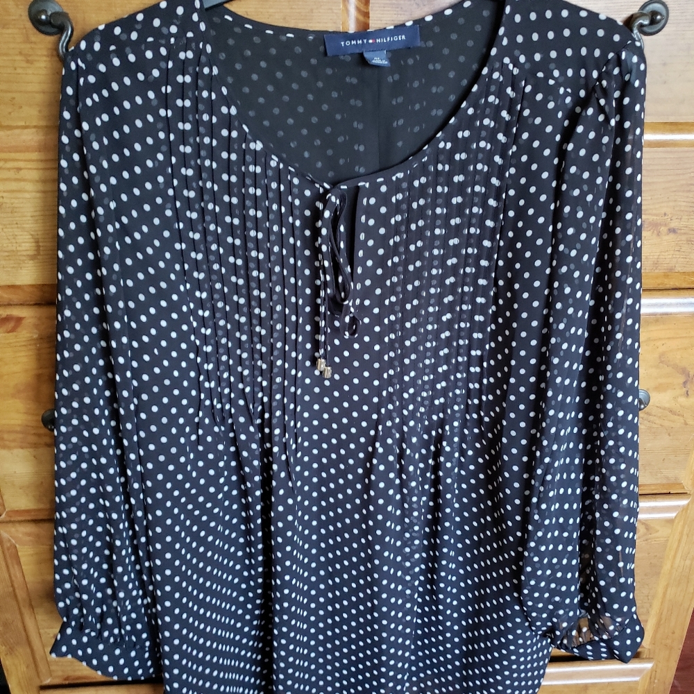 TOMMY HILFIGER Polka dot pleated front blouse OX